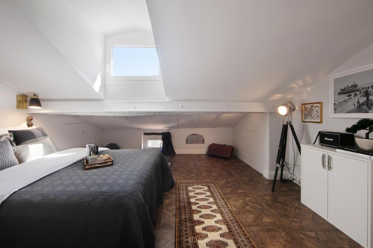 Cocoon Loft - Magnifique Loft Sous Toit, Refait A Neuf, Vues Splendides, Clim, Wifi Nice Exterior foto