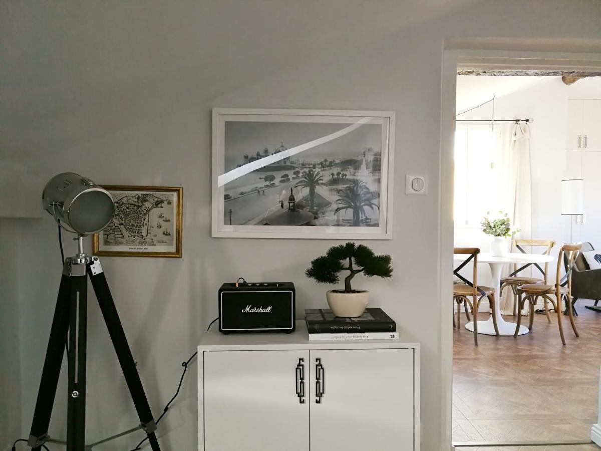 Cocoon Loft - Magnifique Loft Sous Toit, Refait A Neuf, Vues Splendides, Clim, Wifi Nice Exterior foto